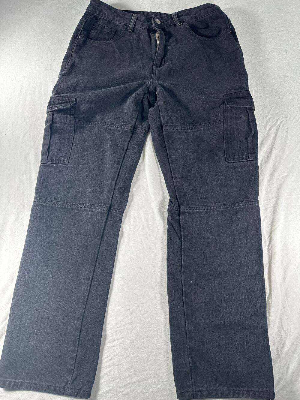 Manfinity Men’s Black Denim Cargo Jeans Size Medium Straight Leg Utility Pants